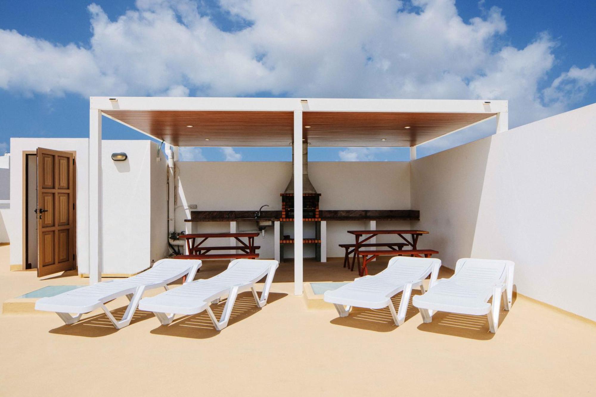 Apartamentos El Marinero - Casa Juana Калета-де-Себо Экстерьер фото
